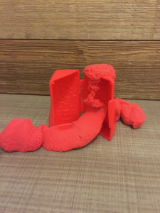 Are you tired of play dough always drying out? Here is a fantastic, fun list of play dough alternatives that don't dry out!! Super fun and lots of great options like this SKWOOSHI.