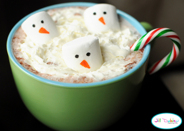 Snowman Hot Chocolate by Meet the Dubiens