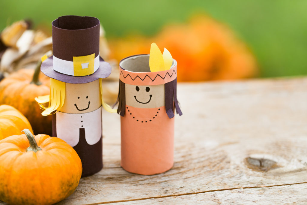 A 5 minute, easy, DIY thanksgiving craft you can put together with your kids using items you already have in your home.