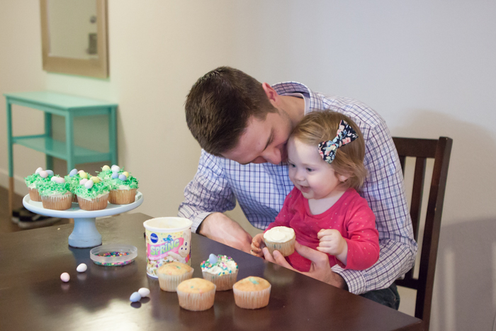 Easter Cupcakes with dad