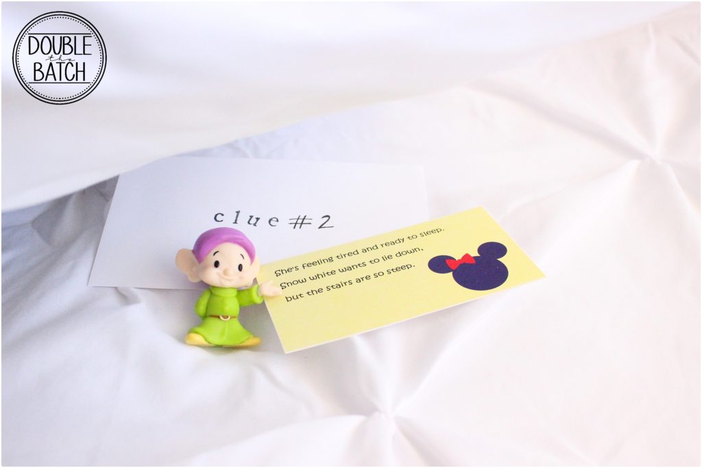 Adorable Disney Scavenger Hunt Clues to tell kids about a Disney Trip!