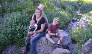 hiking, mom, kids