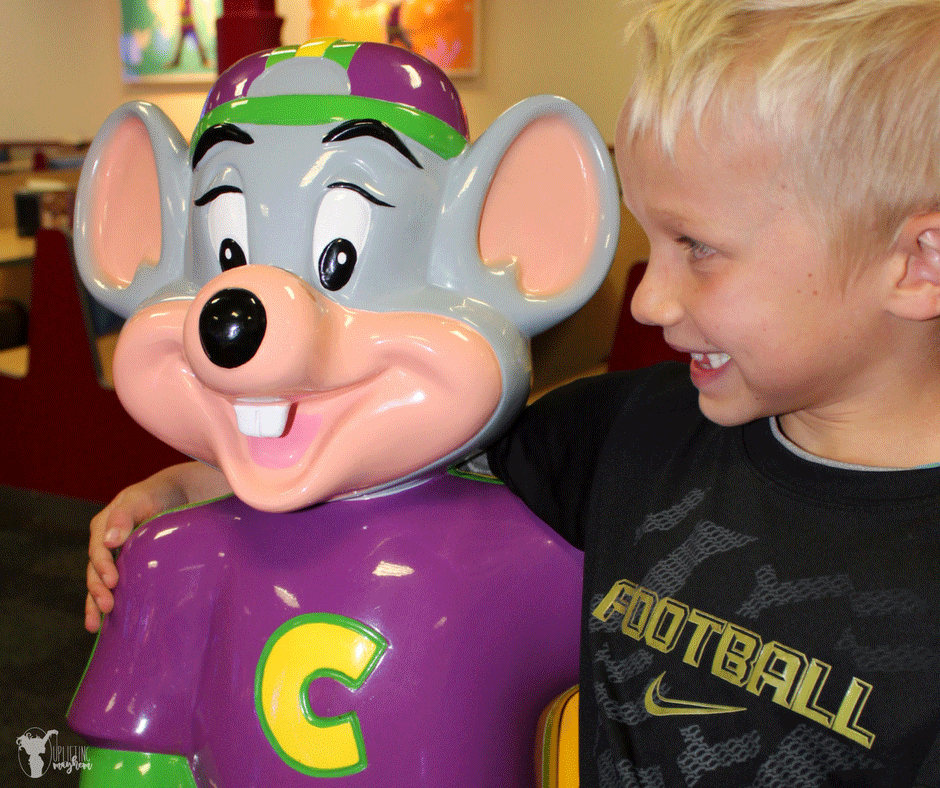 6 Things you Didn't Know about Chuck E Cheese