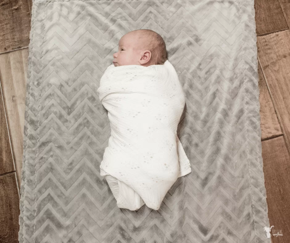 How and Why to swaddle your baby