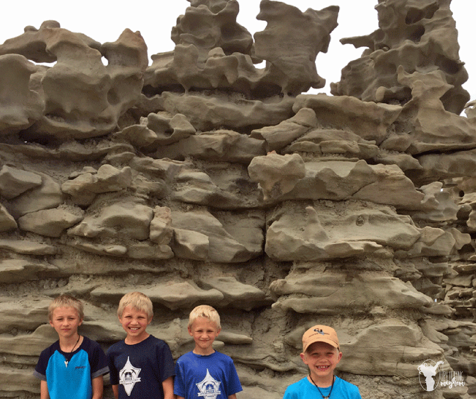 Discover how Fantasy Canyon was formed and shaped over millions of year! Amazing place to visit in Utah