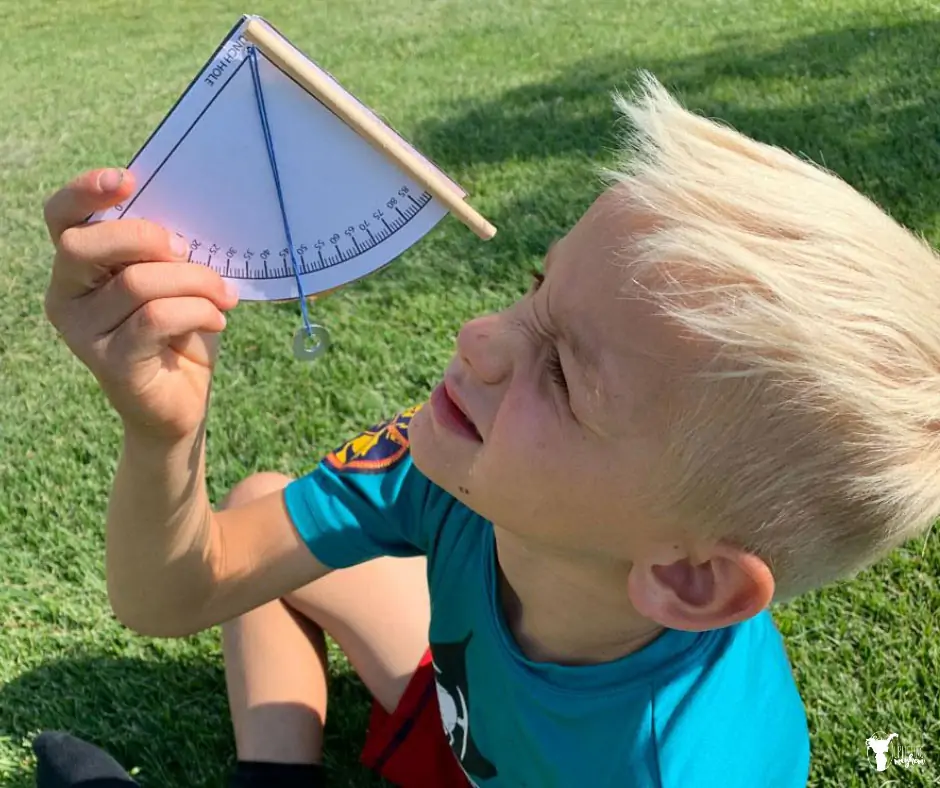 Make your own QUADRANT USED FOR EARLY NAVIGATION! Learn how early explorers used this tool and how it is used! Such a fun activity as you discover how early explorers navigated the unknown